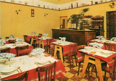 / CPSM FRANCE 62 "Saint Omer, au Petit Saint Pierre, café restaurant"