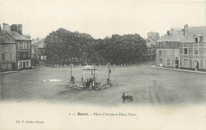 / CPA FRANCE 08 "Rocroi, place d'armes et place verte"