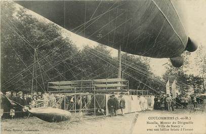 CPA FRANCE 77 "Coulommiers,  Moteur du dirigeable Ville de Nancy avec son hélice brisée / AVIATION