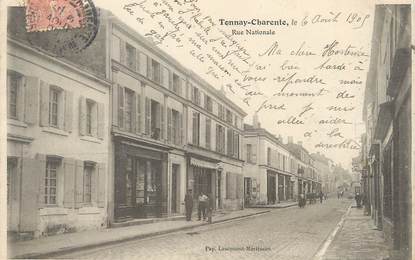 / CPA FRANCE 17 "Tonnay Charente, rue nationale"