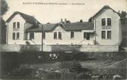 42 Loire / CPA FRANCE 42 "Saint Victor sur Rhins, Gai Séjour"