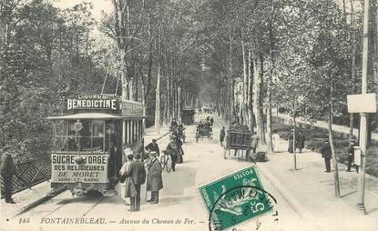 CPA FRANCE 77 "Fontainebleau, avenue du Chemin de fer" / TRAMWAY