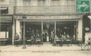 77 Seine Et Marne CPA FRANCE 77 "Fontainebleau, le café du Cadran Bleu"