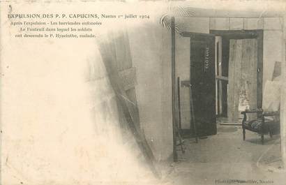 / CPA FRANCE 44 "Nantes juillet 1904, expulsion des P.P. Capucins, après l'expulsion"