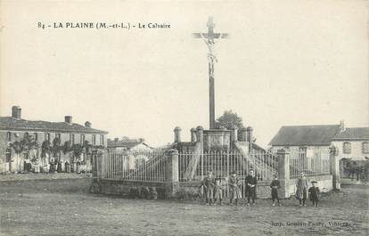 / CPA FRANCE 49 "La Plaine, le Calvaire"