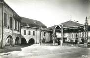 82 Tarn Et Garonne / CPSM FRANCE 82 "Bourg de Visa, la Halle et les Arcades"