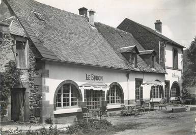 / CPSM FRANCE 63 "Le Mont Doré, hôtel restaurant Le Buron"