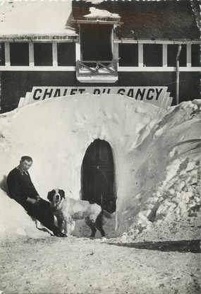 / CPSM FRANCE 63 "Le Mont Doré, chalet du Sancy"