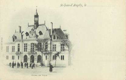 / CPA FRANCE 17 "Saint Jean d'Angély, hôtel de ville"