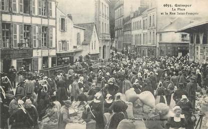 / CPA FRANCE 29 "Quimper, la place et la rue Saint François"