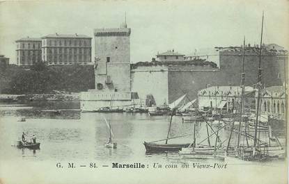 CPA FRANCE 13 "Marseille, un coin du vieux port"