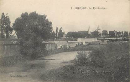 / CPA FRANCE 59 "Bergues, les fortifications"