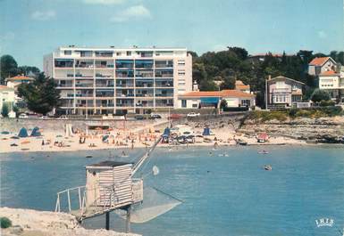 / CPSM FRANCE 17 "Royan, la plage du pigeonnier"