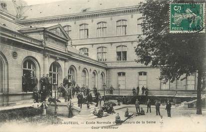 / CPA FRANCE 75016 "Paris Auteuil, école normale d'instituteurs de la Seine, cour d'honneur"