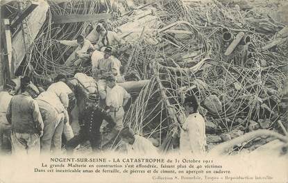 / CPA FRANCE 94 "Nogent sur Seine, la catastrophe de 31 octobre 1911"