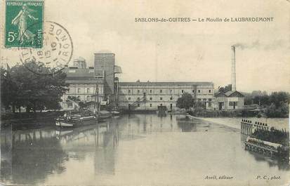 / CPA FRANCE 33 "Sablons de Guitres, le moulin de Laubardemont"
