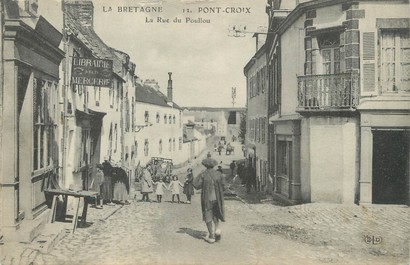 / CPA FRANCE 29 "Pont Croix, la rue du Poullou"