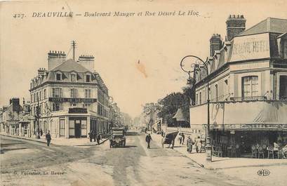 / CPA FRANCE 14 "Deauville, boulevard Mauger et rue Désiré Le Hoc"