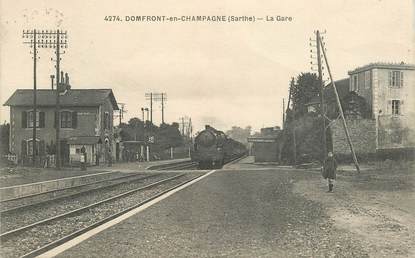 CPA FRANCE 72 "Domfront en Champagne, la gare" / TRAIN