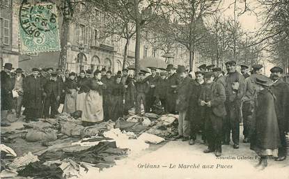 CPA FRANCE 45 "Orléans, le marché  aux Puces"