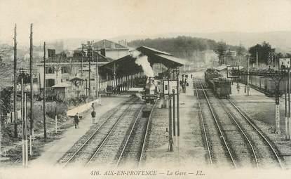 CPA FRANCE 13 "Aix en Provence, la gare"  / TRAIN