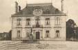 / CPA FRANCE 10 "Brienne le Château, l'hôtel de ville et statue Bonaparte"