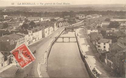 / CPA FRANCE 17 "La Rochelle, vue générale du Canal Maubec"