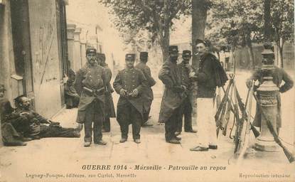 CPA FRANCE 13 "Marseille, Patrouille au repos" / GUERRE 1914