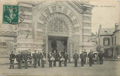 CPA FRANCE 28 "Dreux, les Pompiers"