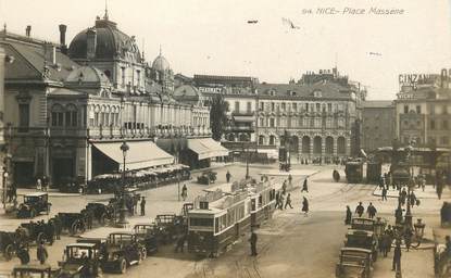 / CPA FRANCE 06 " Nice, Place Masséna" / TRAMWAY