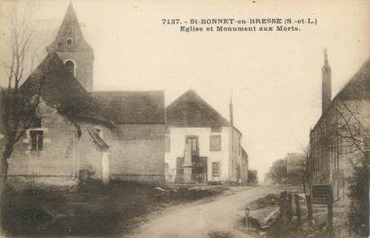 / CPA FRANCE 71 "Saint Bonnet en Bresse, église et monument aux morts"