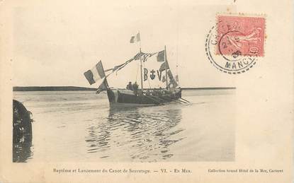 / CPA FRANCE 50 "Carterets, bâptème et lancement du canot de sauvetage"