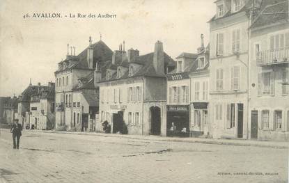 / CPA FRANCE 89 "Avallon, la rue des Audbert"