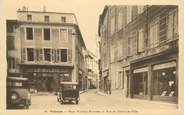 84 Vaucluse / CPA FRANCE 84 "Valréas, place Waldeck Rousseau et rue de l'hôtel de ville"