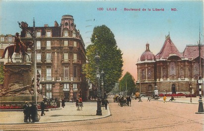 / CPA FRANCE 59 "Lille, bld de la Liberté"