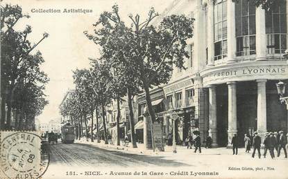 / CPA FRANCE 06 "Nice, av de la gare, Crédit Lyonnais"