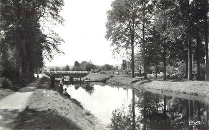 / CPSM FRANCE 56 "Pontivy, Halage du Ponteau"