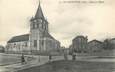 / CPA FRANCE 60 "Sainte Geneviève, place de l'église "