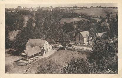 / CPA FRANCE 53 "Saulges, restaurant de la Grotte à Margot"