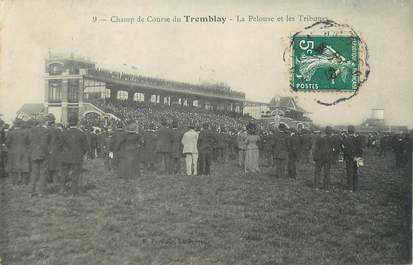 / CPA FRANCE 94 "Champigny, champ de course du Trembaly, la pelouse et les tribunes"