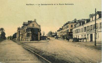 CPA FRANCE 76 " Harfleur, la gendarmerie, la route Nationale"