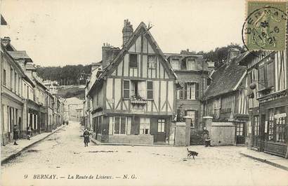 CPA FRANCE 27 "Bernay, la route de Lisieux"