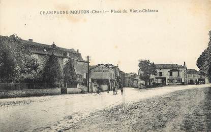 CPA FRANCE 16 "Champagne Mouton, place du Vieux Château"