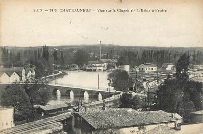 / CPA FRANCE 16 "Châteauneuf, vue sur la Charente, l'usine à feutre"