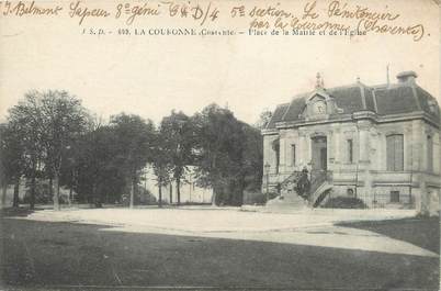 / CPA FRANCE 16 "La Couronne, place de la mairie et de l'église"