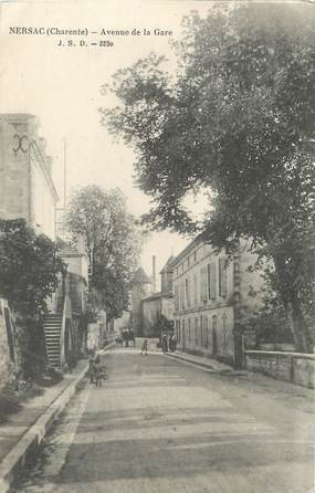 / CPA FRANCE 16 "Nersac, avenue de la gare"