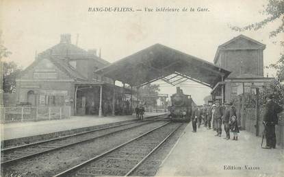 CPA FRANCE 62 "Rang du Fliers, vue intérieure de la gare" / TRAIN