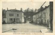 16 Charente / CPA FRANCE 16 "Vitrac Saint Vincent, la place et le vieux pont"