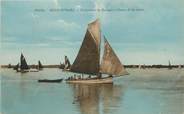 17 Charente Maritime / CPA FRANCE 17 "Bourcefranc, mouvement de Barques à l'heure de la marée"