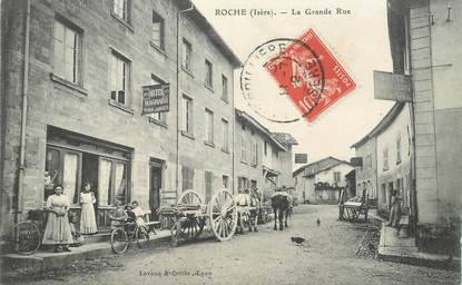 CPA FRANCE 38 "Roche, la grande rue"